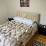 Traditional Bazaar Home2